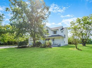 194 Head Of The Neck Rd, Manorville, NY 11949