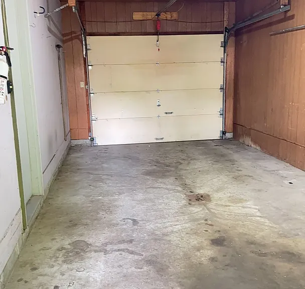 527 E Lexington Blvd — Photo 4