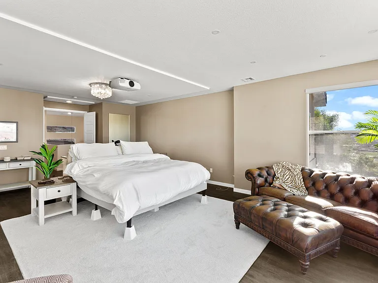 55 Vista Outlook St — Photo 4