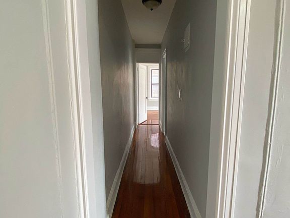 4th image of 85-53 116th St #3C