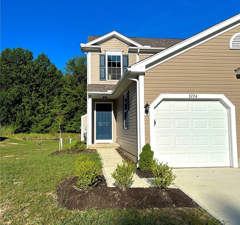 2nd image of 3774 Freedom Pl #A