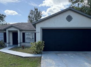2725 Windsor Heights St, Deltona, FL 32738