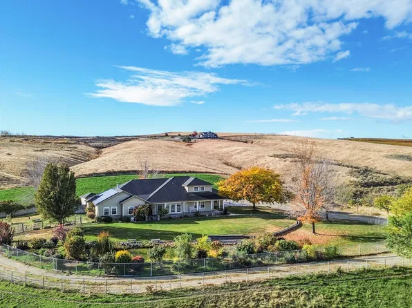 388 Luther Rd, Granger, WA 98932