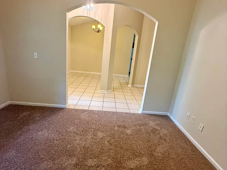 3150 Highland Grove Dr — Photo 18