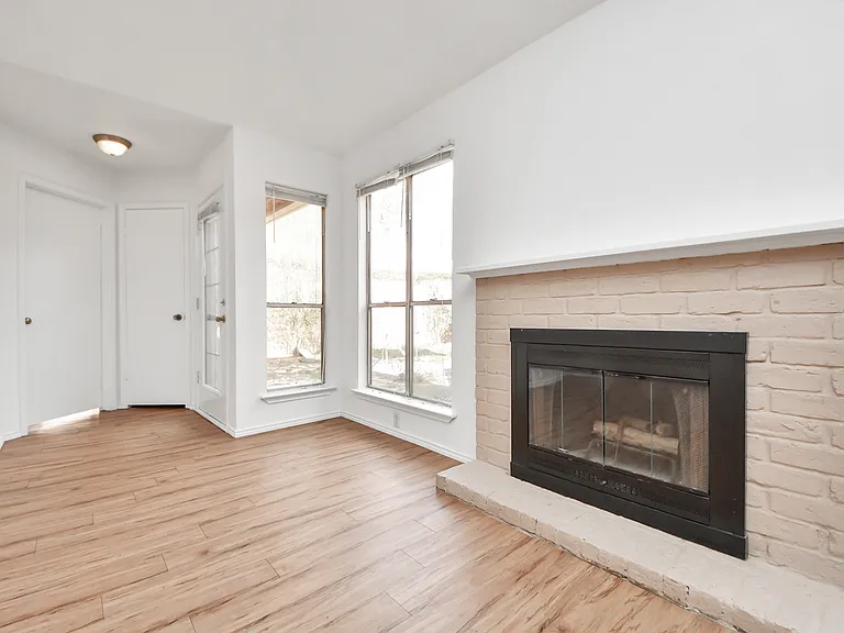 17003 Amidon Dr — Photo 12