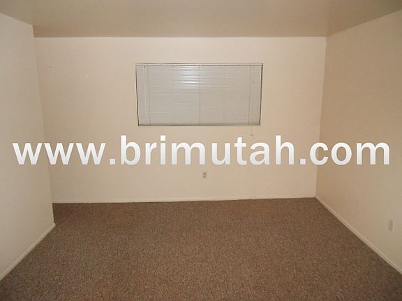 4th image of 4839 S Memory Ln APT 2