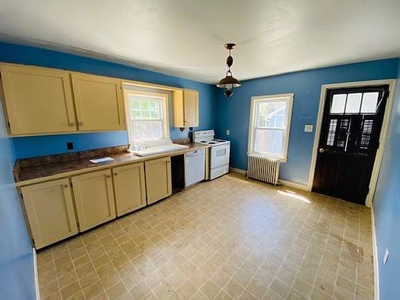 5th image of 31 Belleview Ave