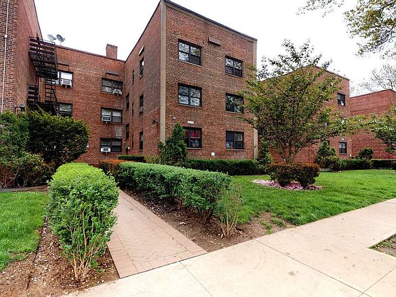4th image of 6205 Woodhaven Blvd APT 3C