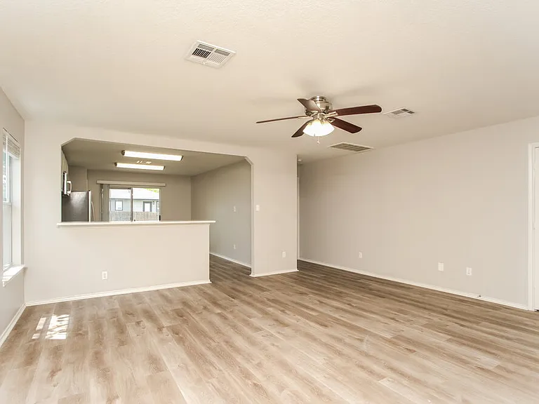117 Mood Lake Dr — Photo 5