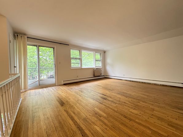 1244 E 69th St FLOOR 3