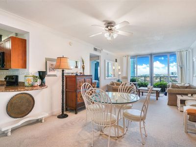 401 69th St APT 1111, Miami Beach, FL, 33141