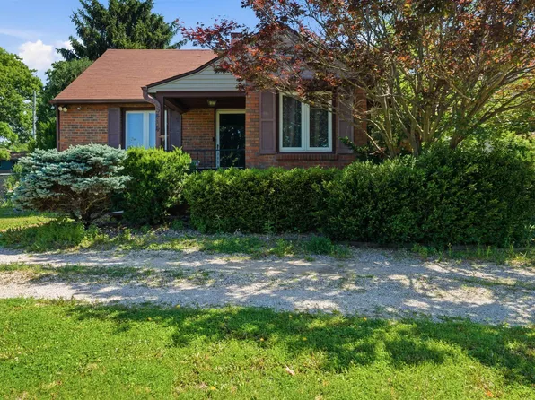 5414 N Humboldt Ave, Peoria Heights, IL 61616