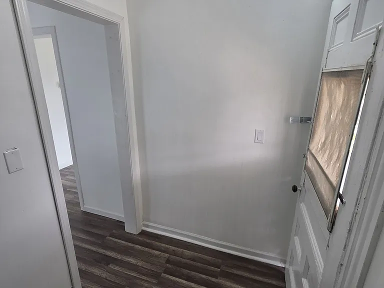 15 Walnut St — Photo 6