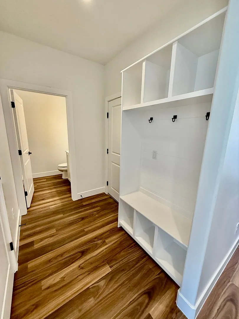Newer Four Bedroom Townhome in Desert Canyon — Photo 4