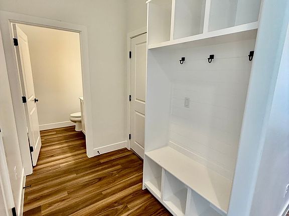 4th image of 4252 E El Capitan Way