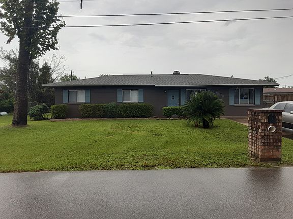 Front of house from Letohatchee Street