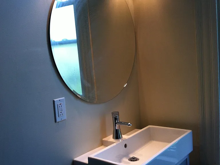 219 Lehigh Ave #2 — Photo 4