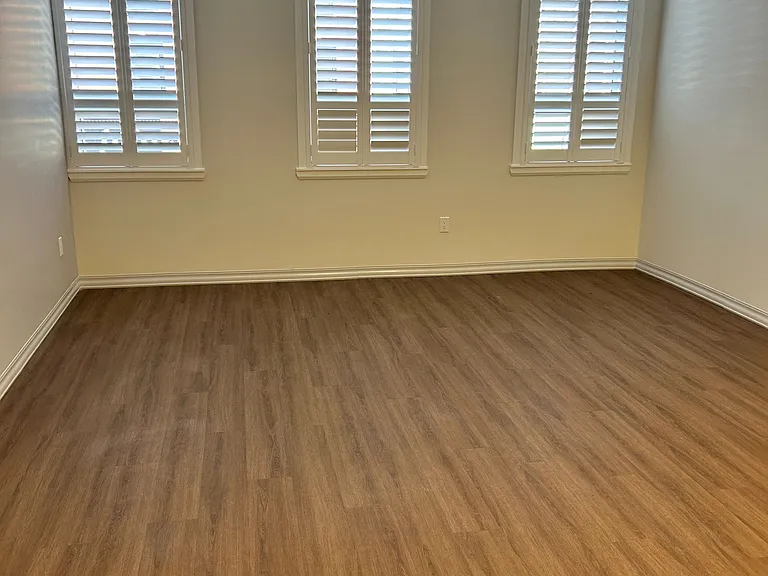 845 2nd Ave E #203 — Photo 4