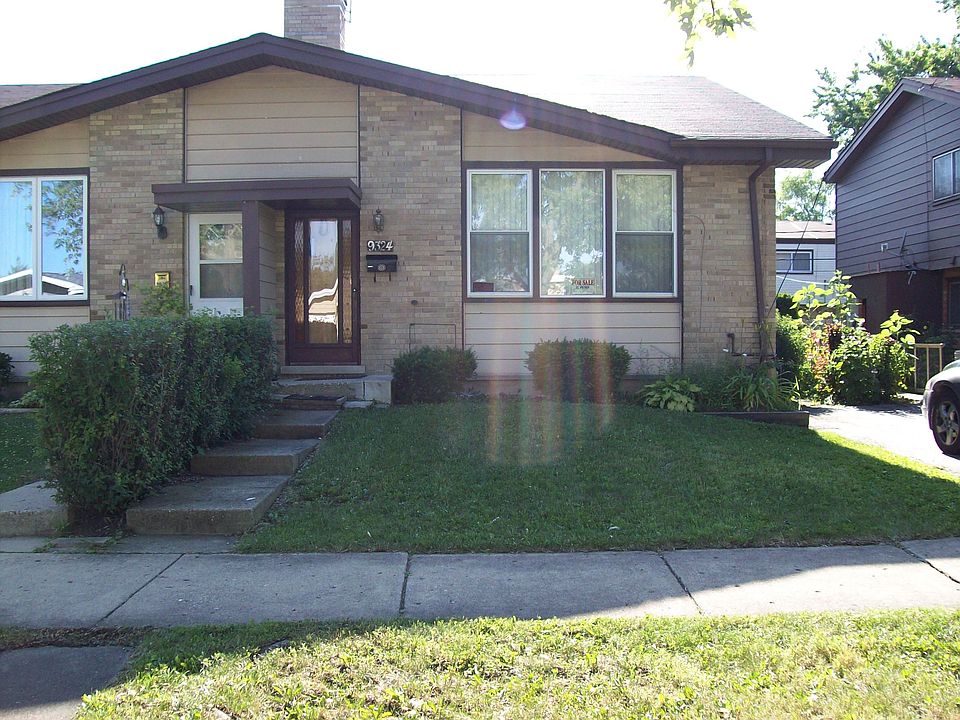 1st image of 9324 N Parkside Dr