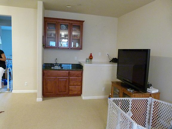 Wet Bar and large family room