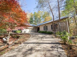 413 Tlvdatsi Dr, Brevard, NC 28712