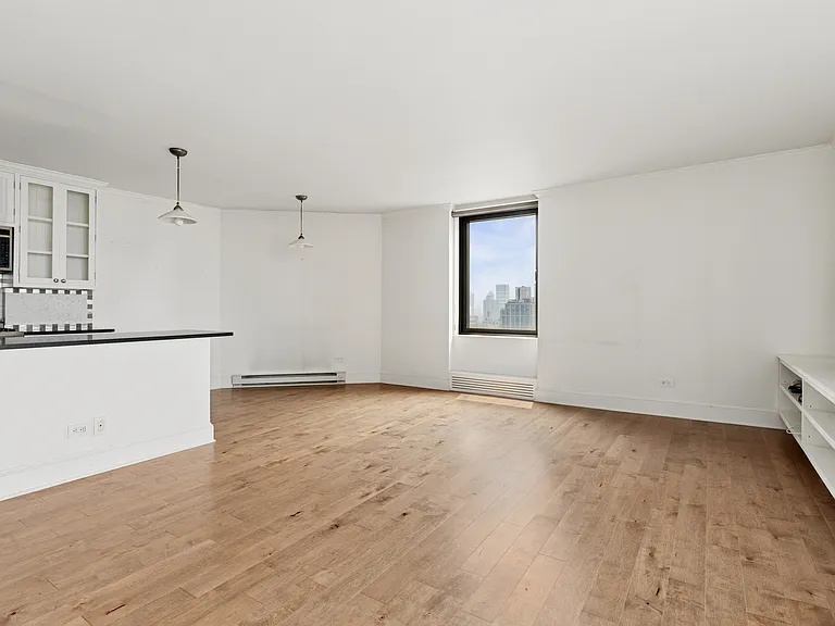 1641 3rd Ave #28D — Photo 5