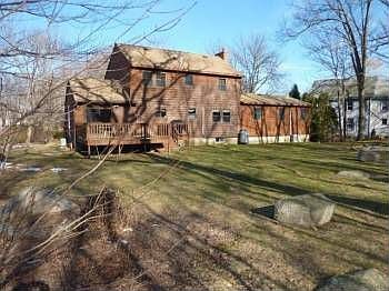2nd image of 1 Story St