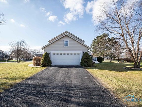 4th image of 26367 Pin Oak Ct