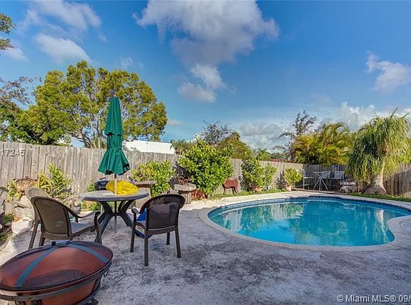 2nd image of 20765 SW 85th Ct