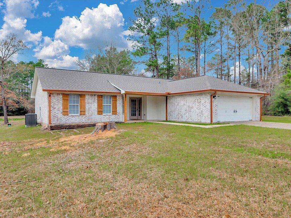 1st image of 128 Plantation Dr