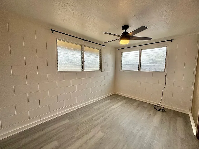 760A Ikai St — Photo 5