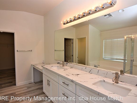 5th image of 33358 Embassy Ave