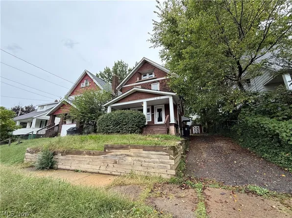 897 Polk Ave, Akron, OH 44314