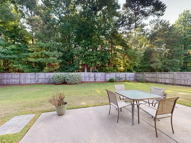 3221 Austin Ave — Photo 29