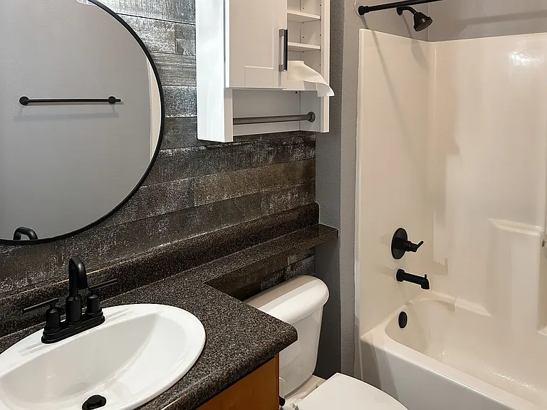 2200 Classen Blvd #1 — Photo 30