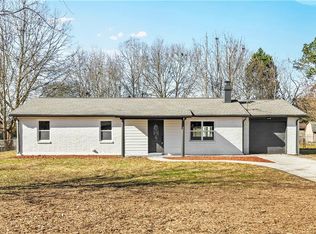 693 Highland Loop, Lawrenceville, GA 30046