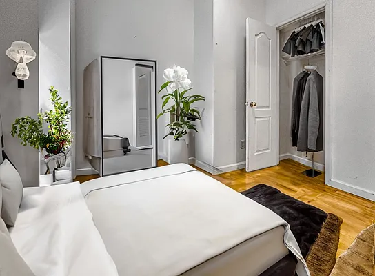 Rented by Metropolitan Property Group | media 5