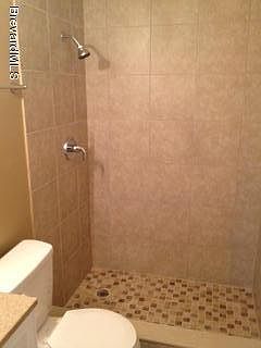 4th image of 860 Loretta Dr