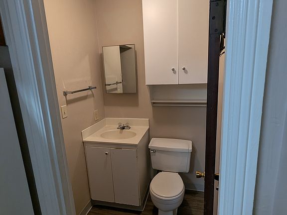 5th image of 18 N Main St