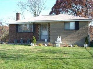 998 Collins Ave, Baden, PA