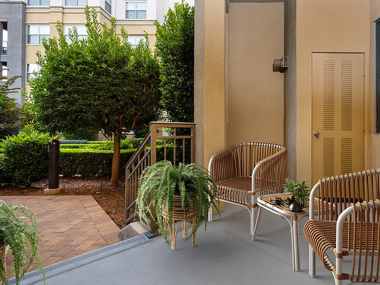 Paragon at Old Town — Photo 35