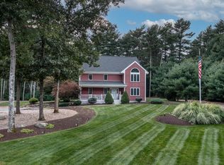 145 Haskell Ridge Rd, Rochester, MA 02770