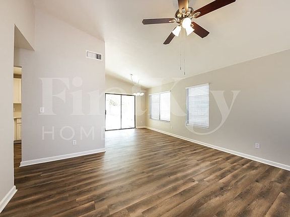 3rd image of 3145 W Crest Ln