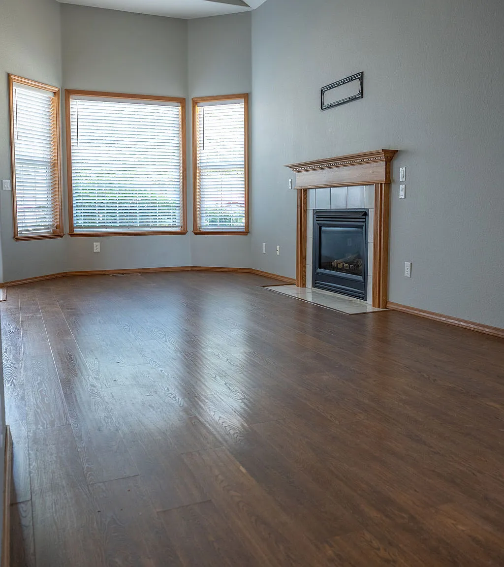 5334 Sparta Loop — Photo 4
