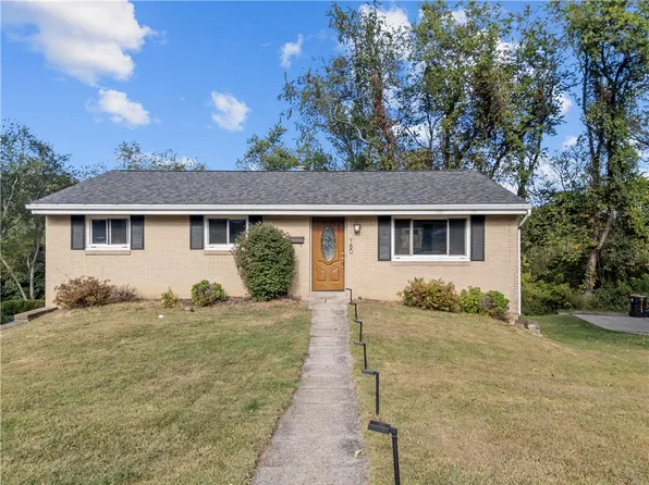 180 Green Glen Dr, Pittsburgh, PA 15227