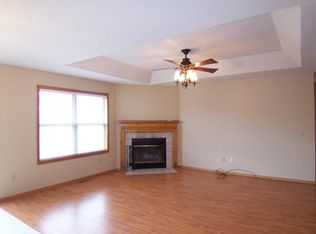 3828 W Overland St, Springfield, MO 65807