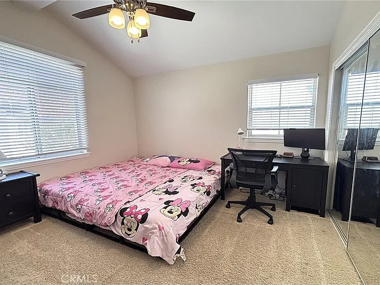 2211 Dufour Ave #B — Photo 23