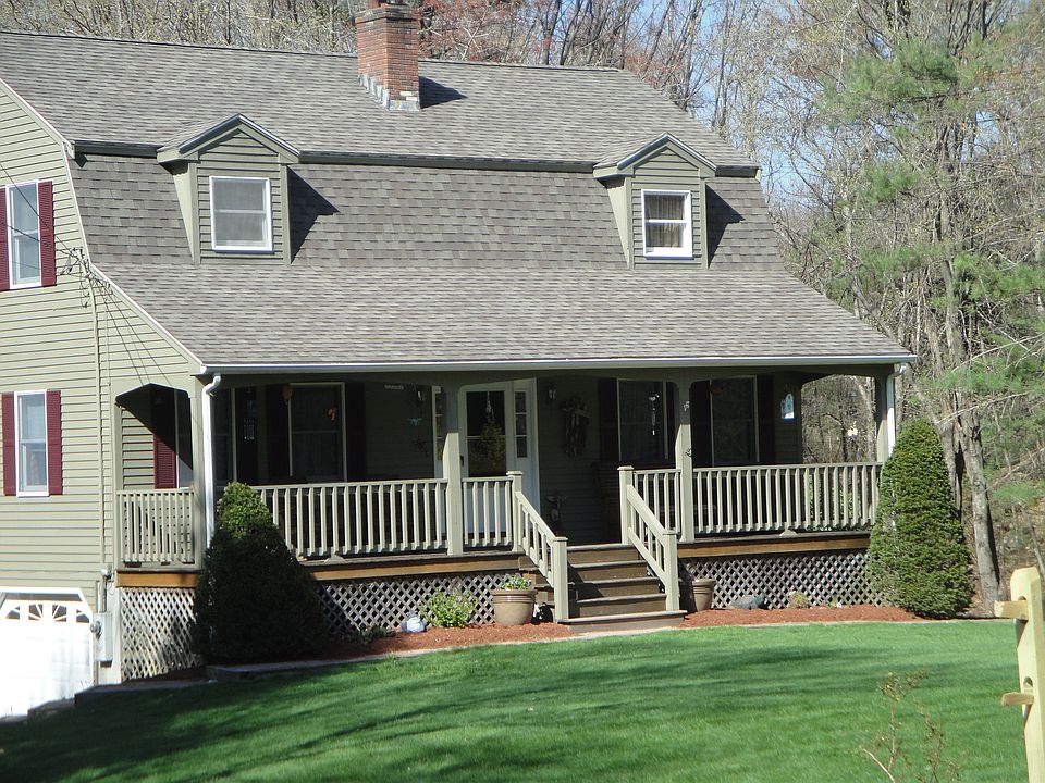 2nd image of 17 Colburn Rd