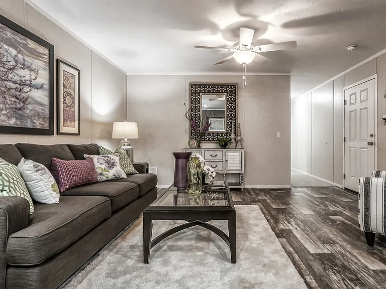 Cottonwood Cove — Photo 33