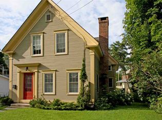 24 High St, Ludlow, VT 05149